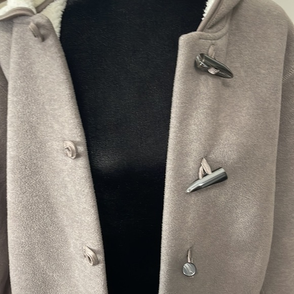 Teddy Fleece Jacket - Picture 9 of 10